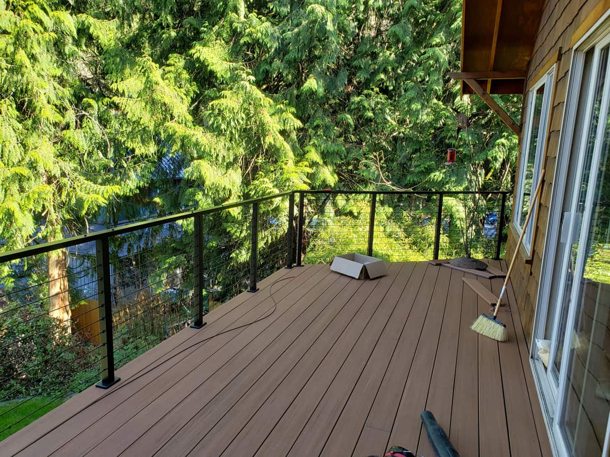 deck-cable-railing