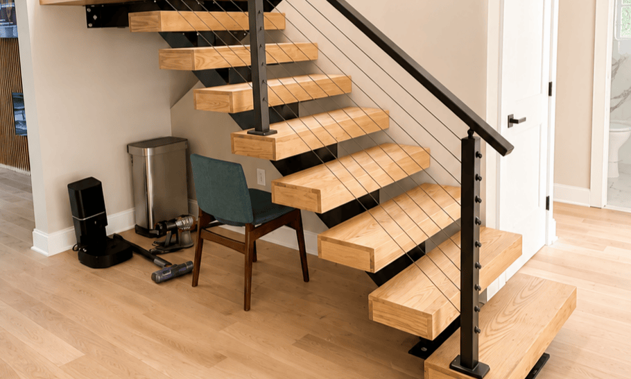 05 Floating Stairs for an Apartment